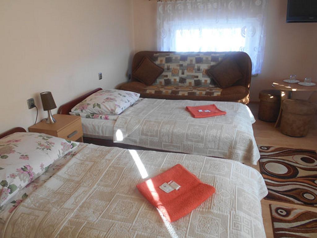 Hotelik Goscinny Radzyn Podlaski Phòng bức ảnh