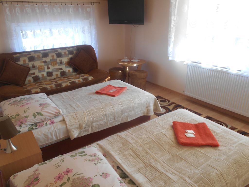 Hotelik Goscinny Radzyn Podlaski Phòng bức ảnh