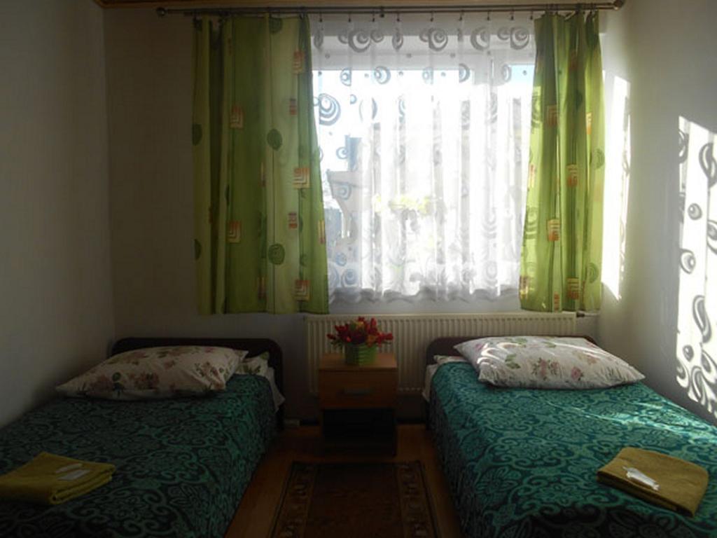 Hotelik Goscinny Radzyn Podlaski Ngoại thất bức ảnh